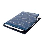 Diár DESIGN denný B6 2027 polský - modrá - Mustang